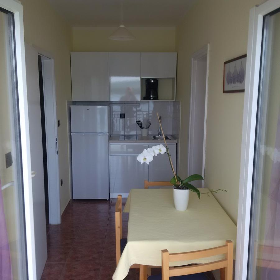 Apartments Pralija Mile ザボリッチ エクステリア 写真